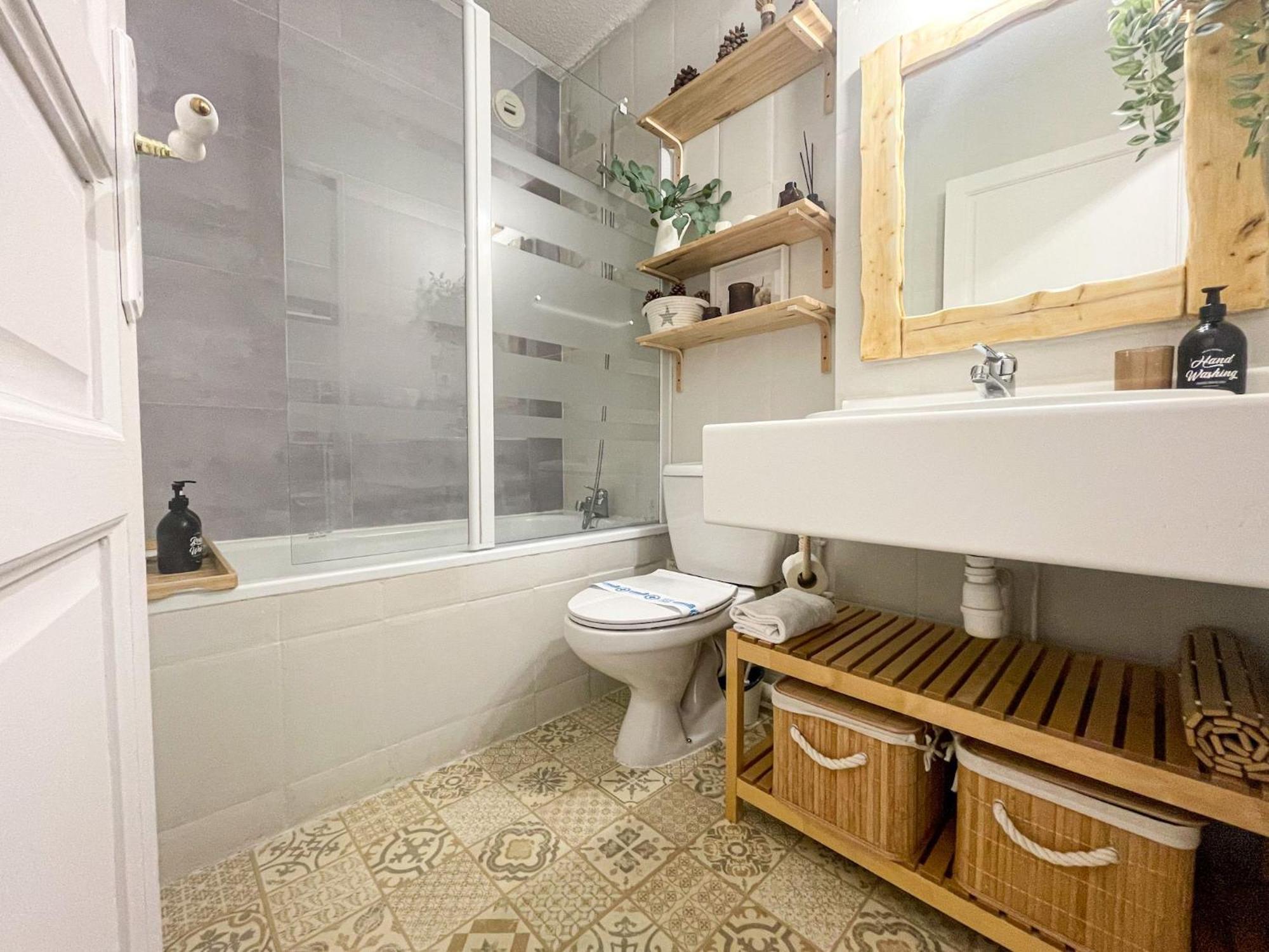Apartamento Ideal Para Parejas En Enveitg Kültér fotó