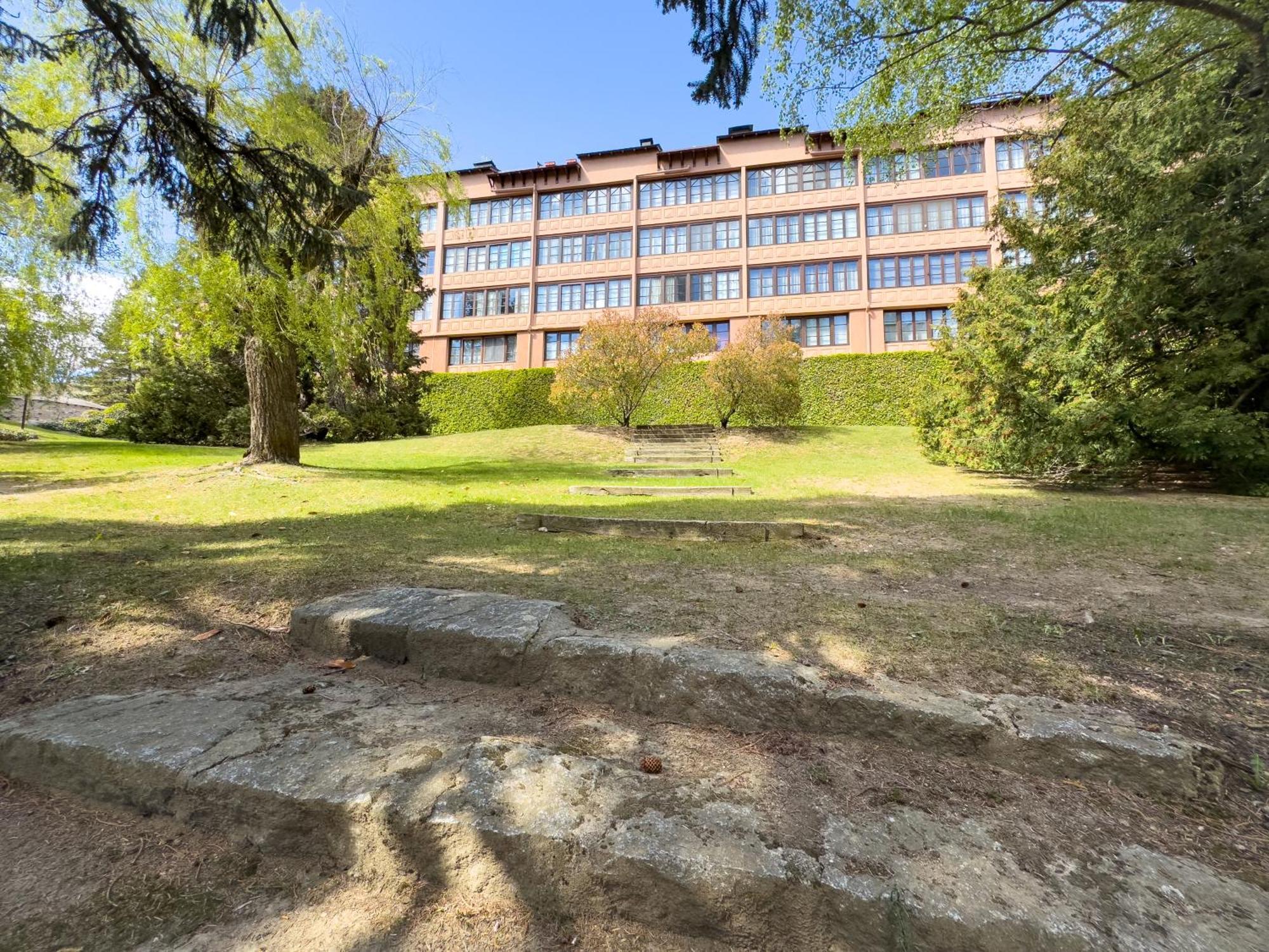 Apartamento Ideal Para Parejas En Enveitg Kültér fotó